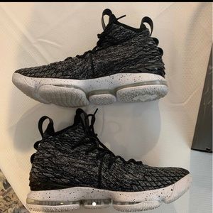 Lebron 15
